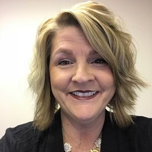 Meet your Posher, Angie